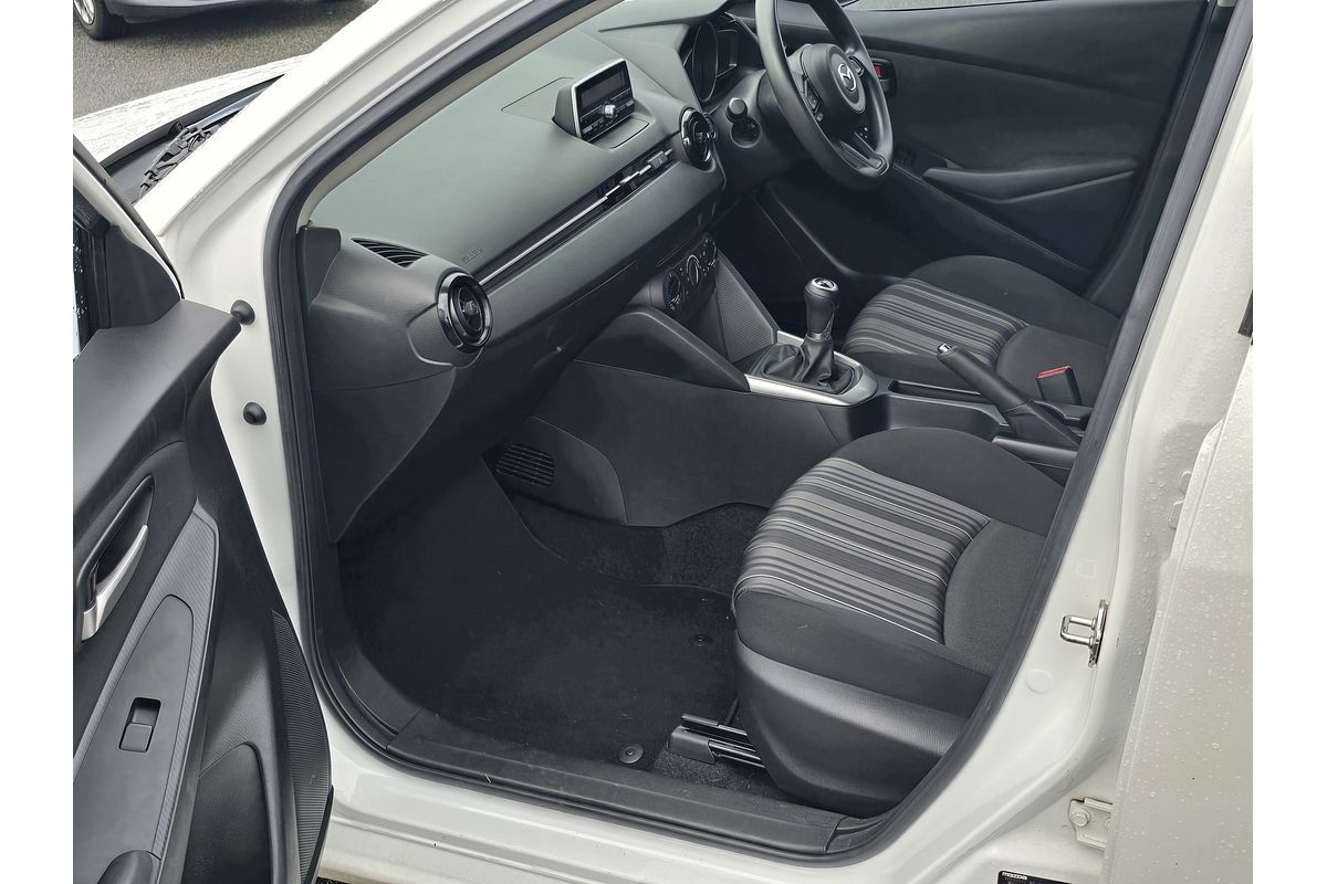 2017 Mazda 2 Neo DJ Series
