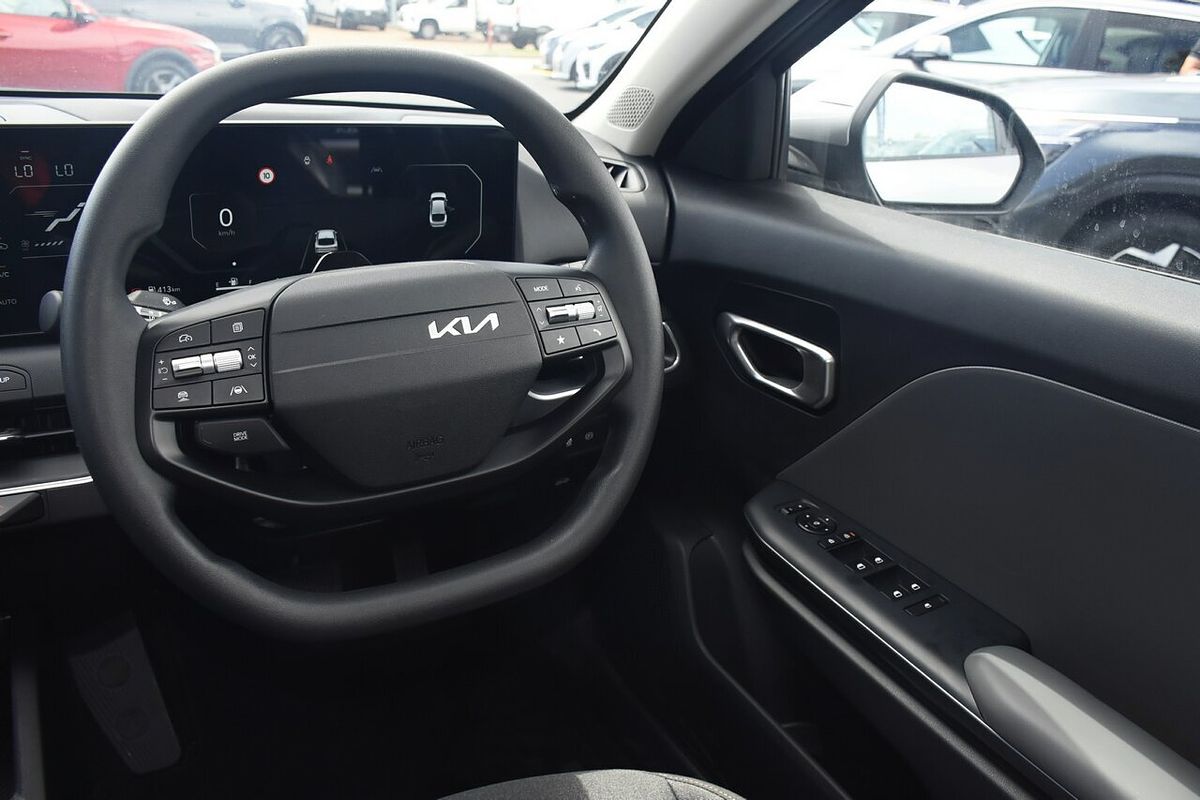 2025 Kia K4 Sport CL4m