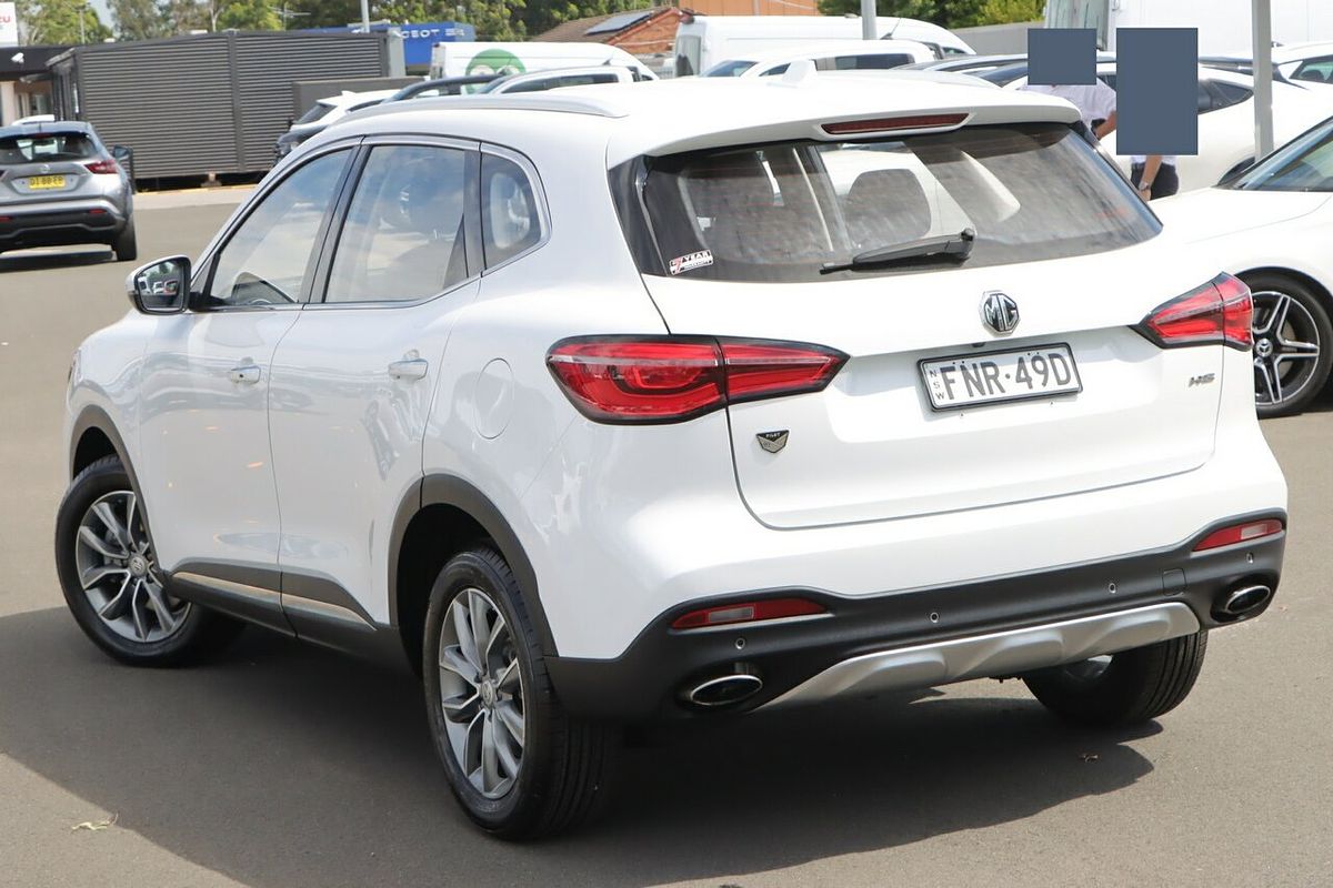 2022 MG HS Vibe SAS23