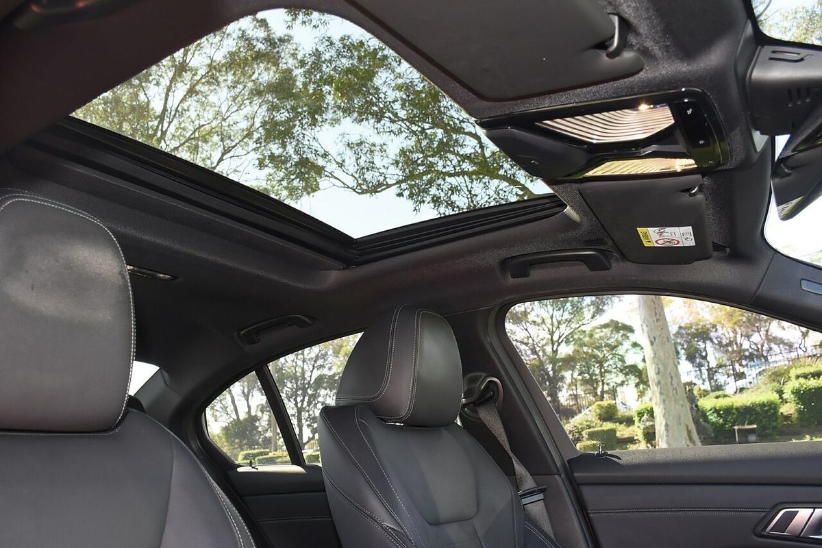2019 BMW 3 Series 320i M Sport G20