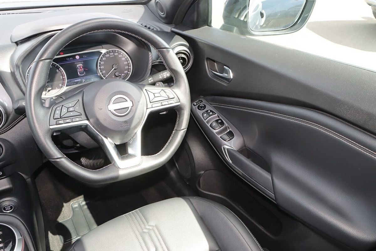 2023 Nissan JUKE ST-L F16