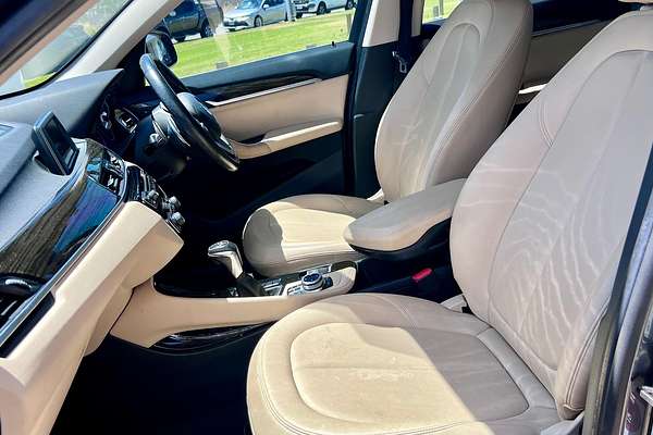 2017 BMW X1 sDrive20i F48