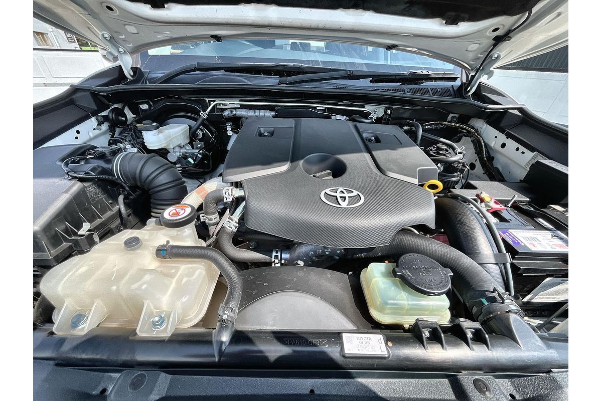 2018 Toyota Hilux SR5 GUN126R 4X4