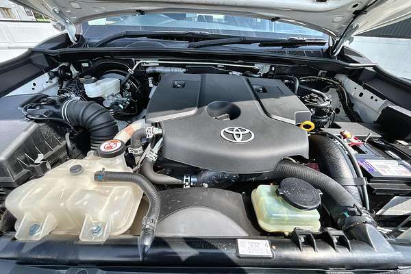 2018 Toyota Hilux SR5 GUN126R 4X4