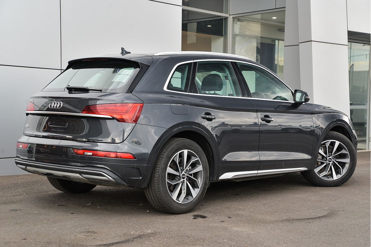 2023 Audi Q5 35 TDI FY