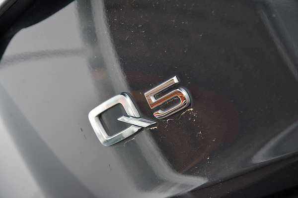 2023 Audi Q5 35 TDI FY