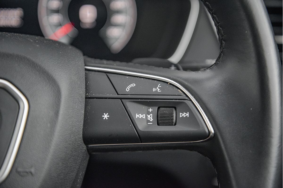 2023 Audi Q5 35 TDI FY