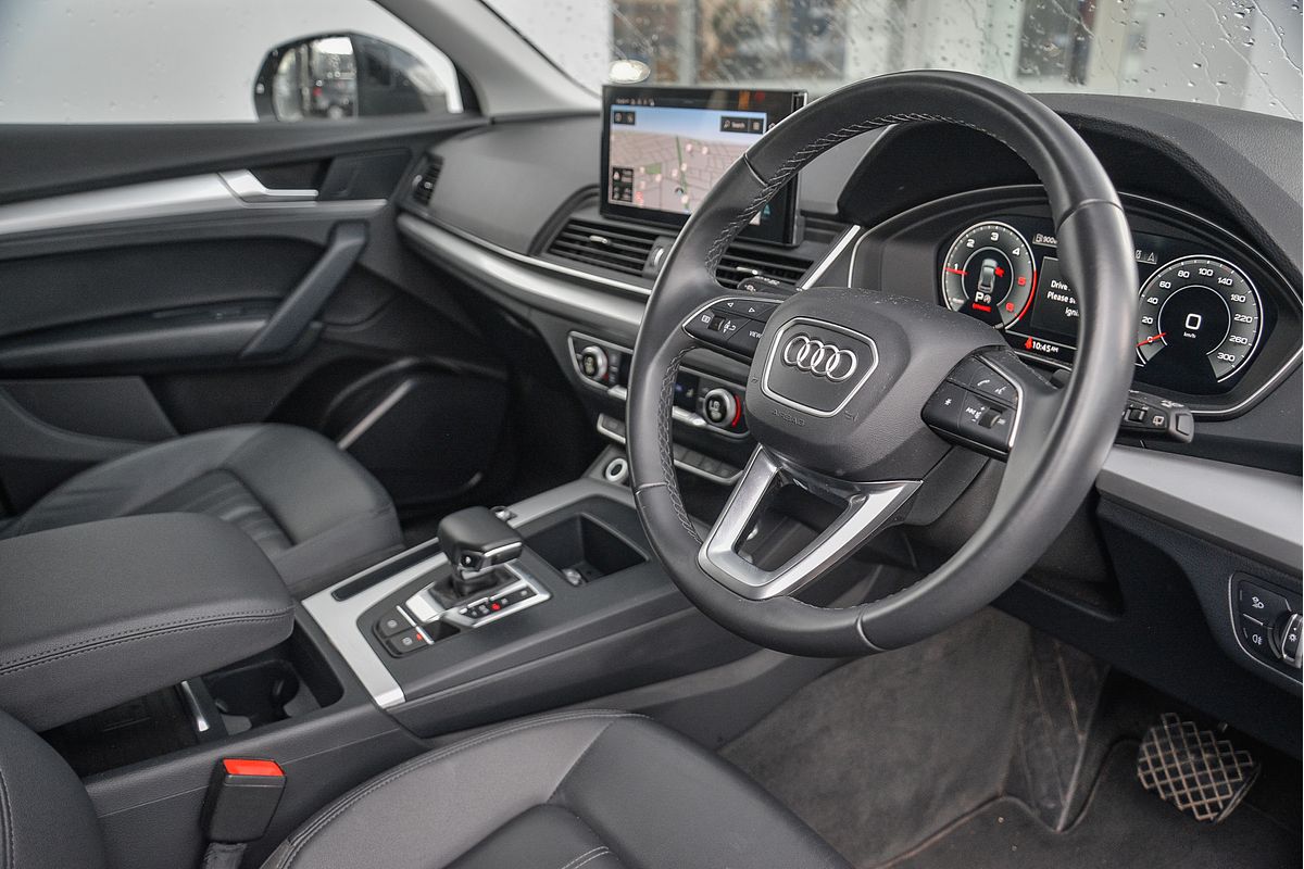 2023 Audi Q5 35 TDI FY