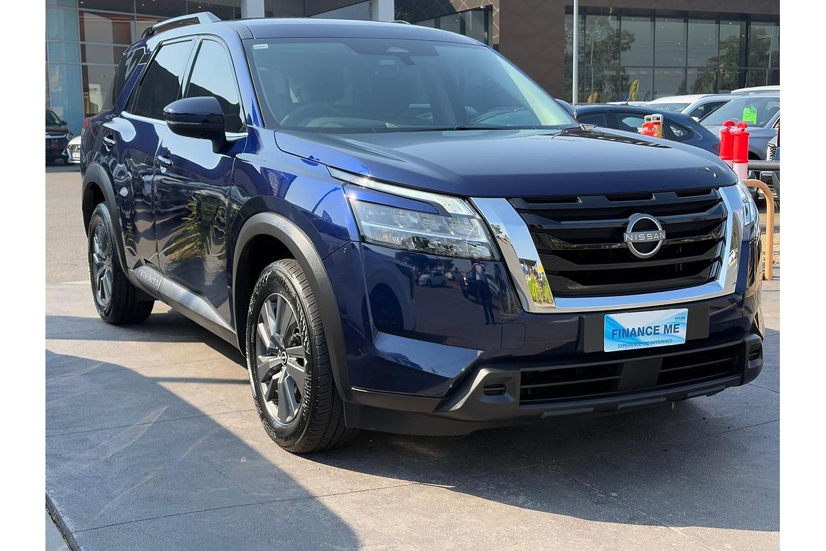 2022 Nissan Pathfinder ST R53
