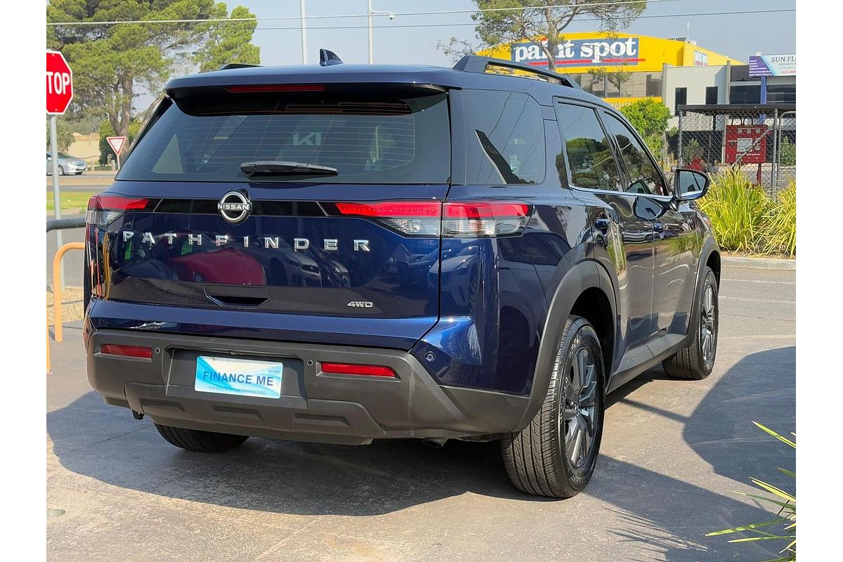 2022 Nissan Pathfinder ST R53