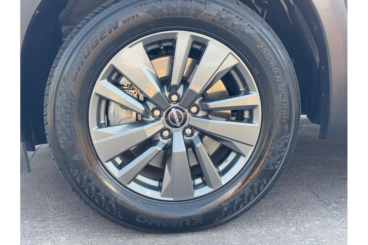 2022 Nissan Pathfinder ST R53