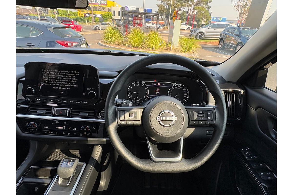 2022 Nissan Pathfinder ST R53