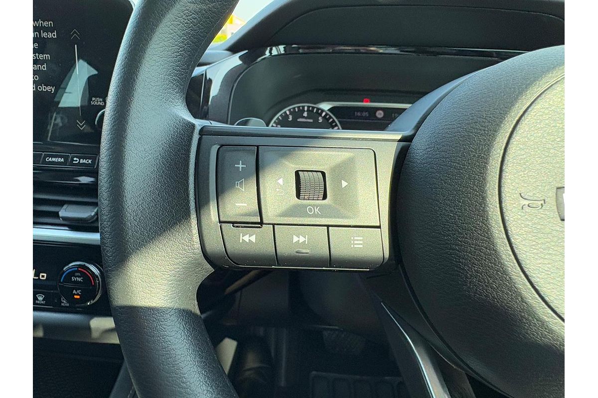 2022 Nissan Pathfinder ST R53