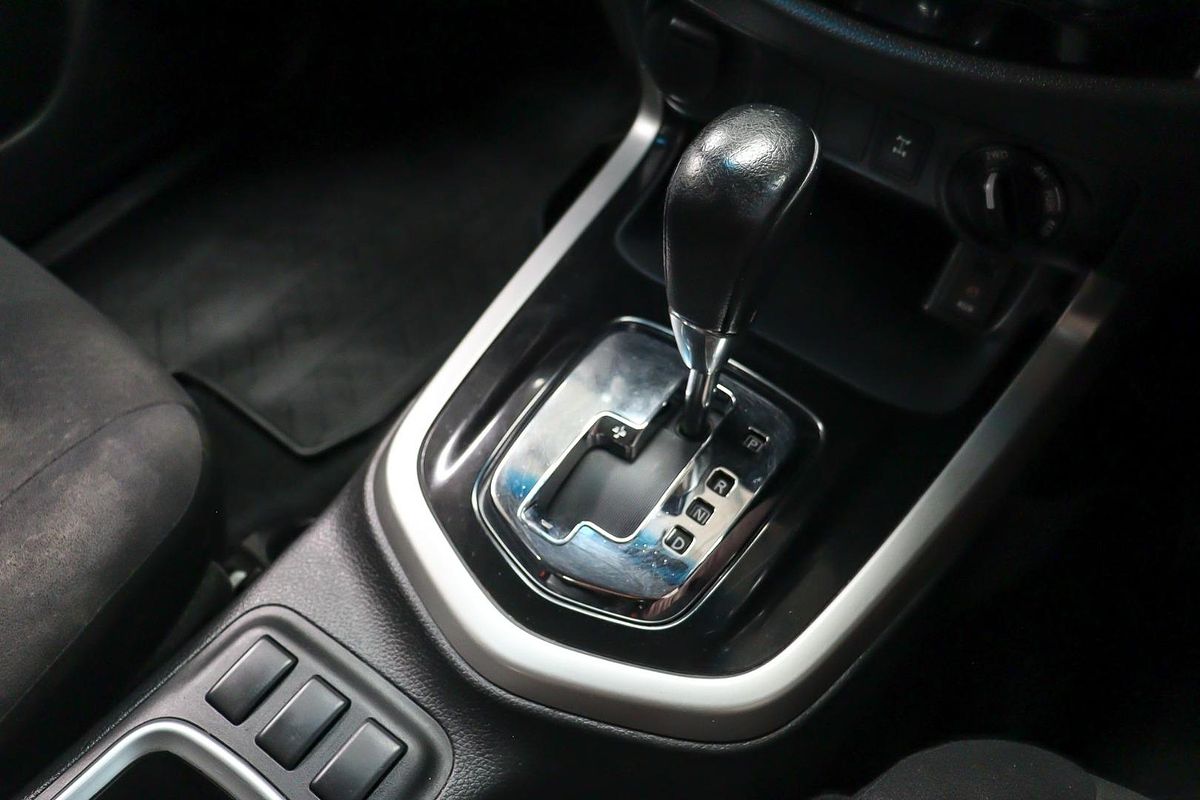 2019 Nissan Navara ST D23 Series 3 4X4