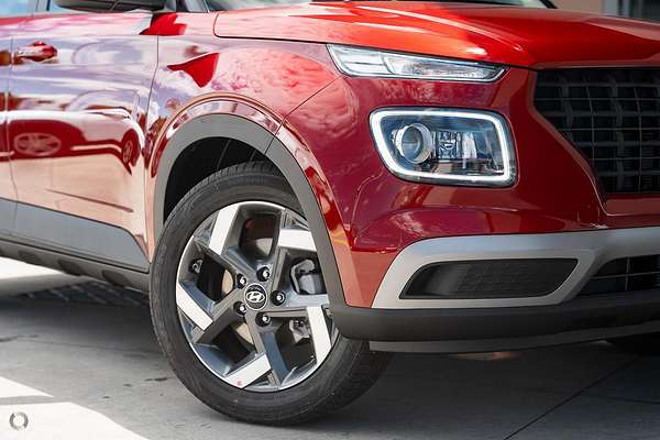 2025 Hyundai Venue Active QX.V5