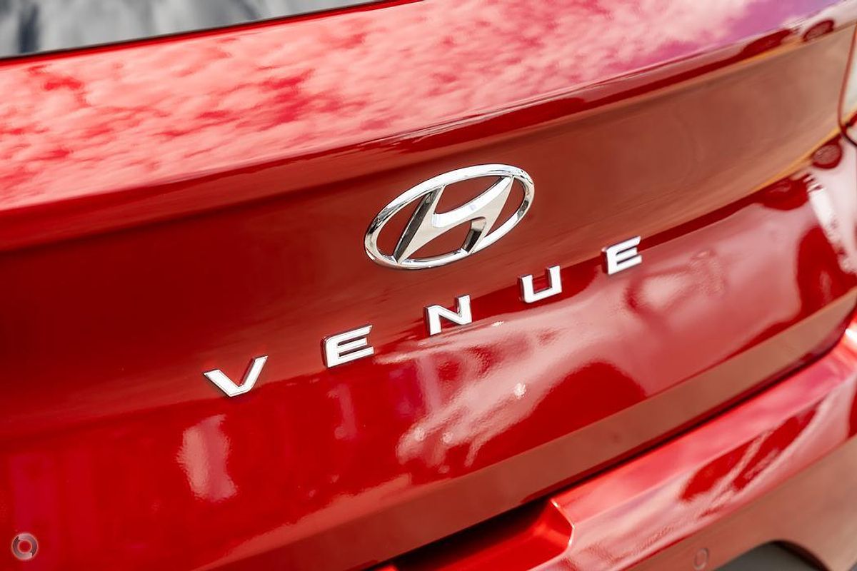 2025 Hyundai Venue Active QX.V5