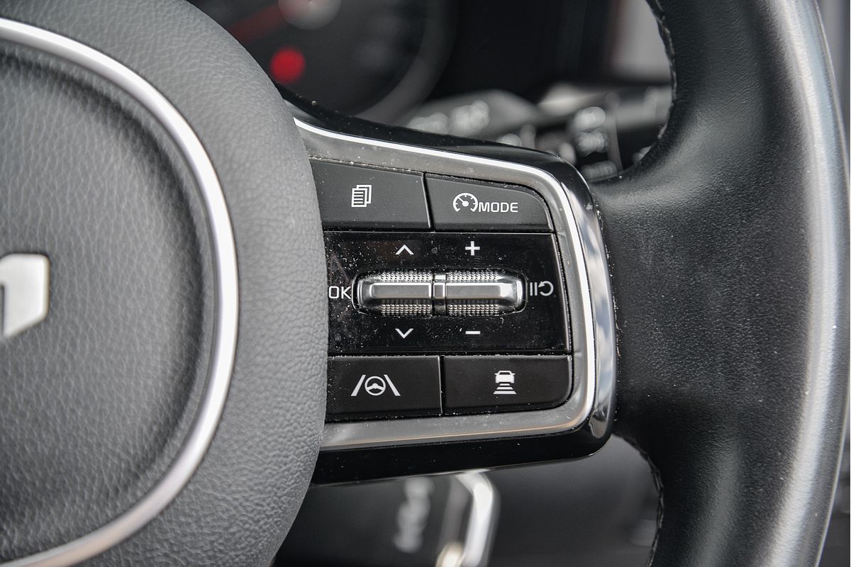 2023 Kia Sorento Sport MQ4