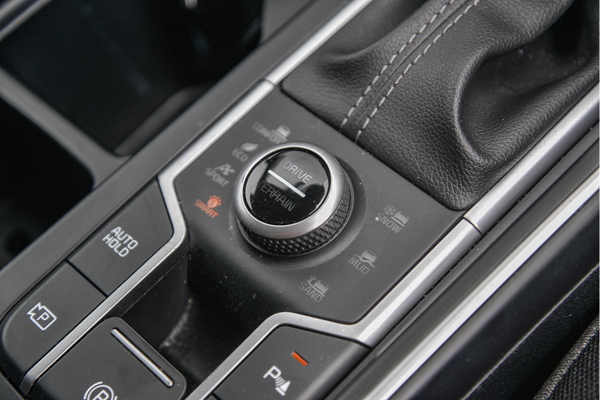 2023 Kia Sorento Sport MQ4