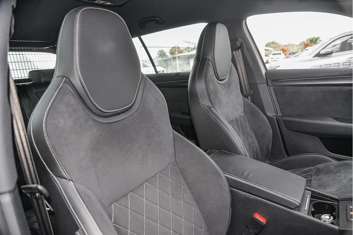 2021 SKODA Superb 206TSI SportLine NP