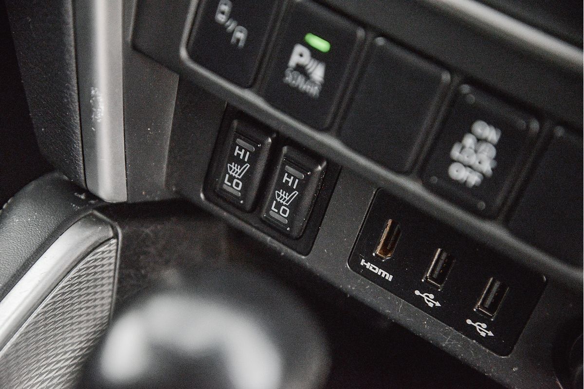 2018 Mitsubishi Triton GLS Premium MR 4X4