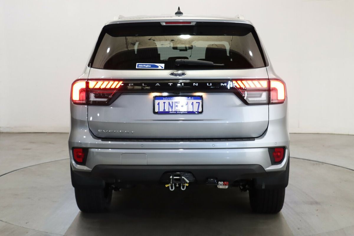 2024 Ford Everest Platinum