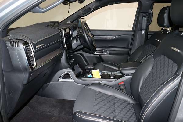 2024 Ford Everest Platinum