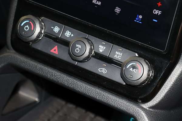 2024 Ford Everest Platinum