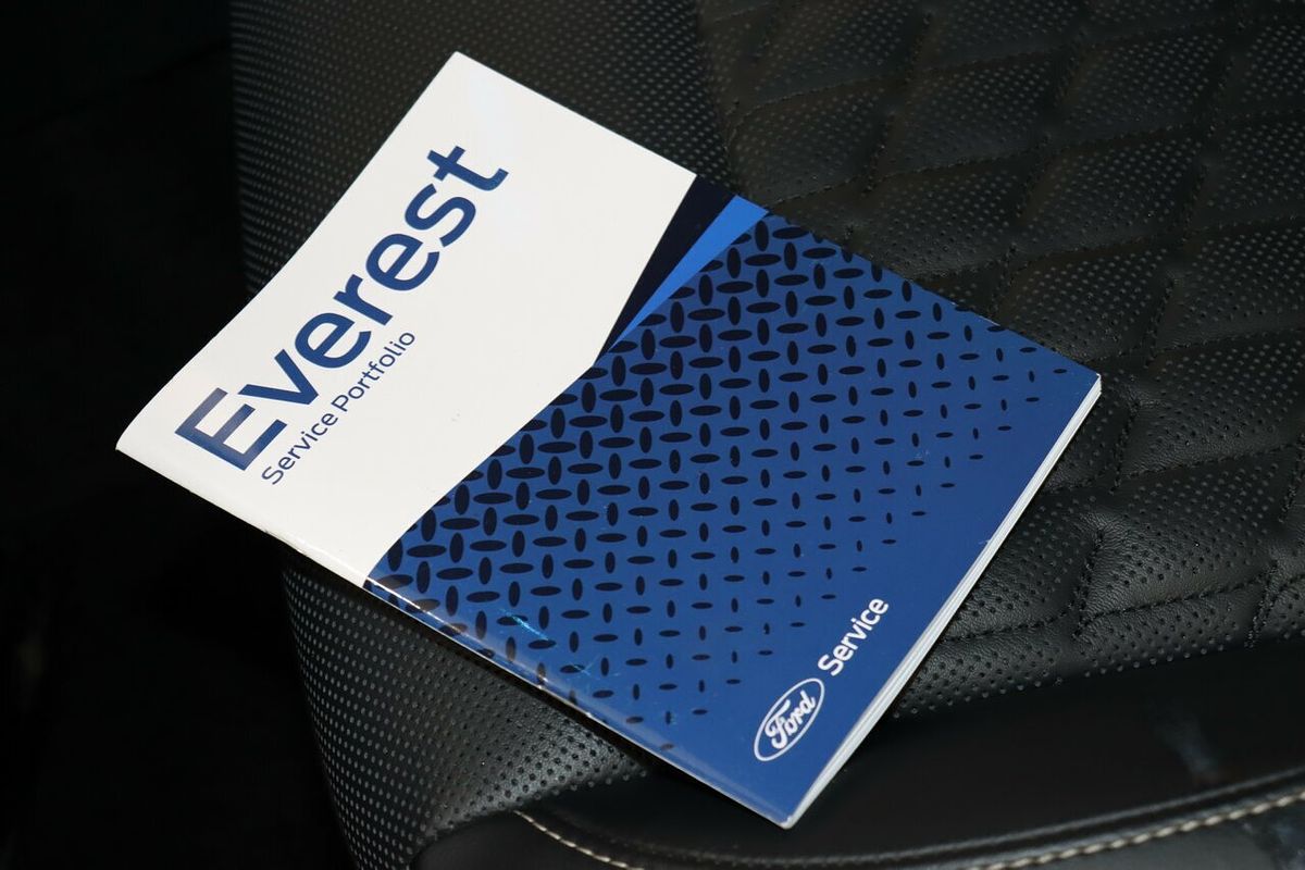 2024 Ford Everest Platinum