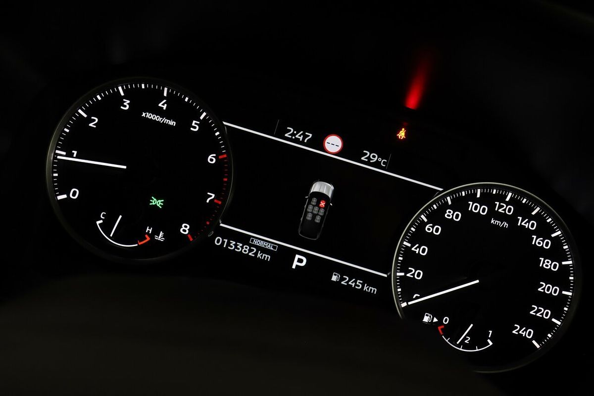 2023 Mitsubishi Outlander LS ZM