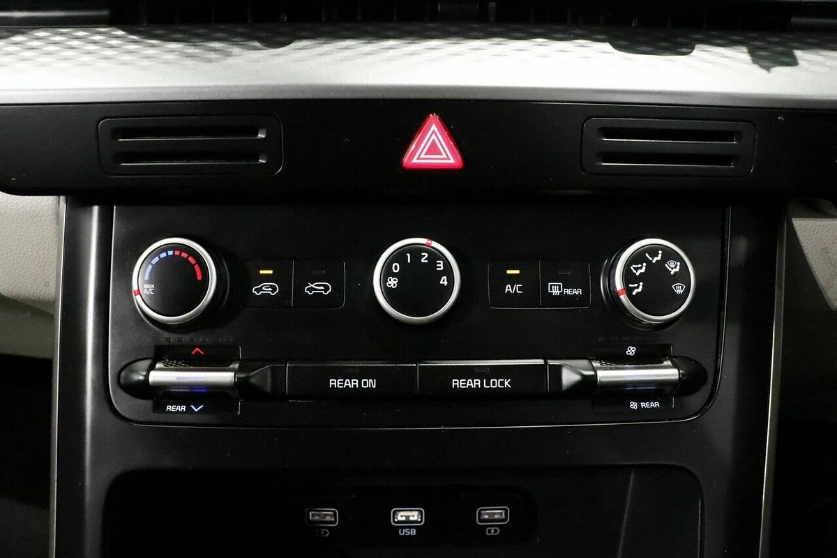 2021 Kia Carnival S KA4