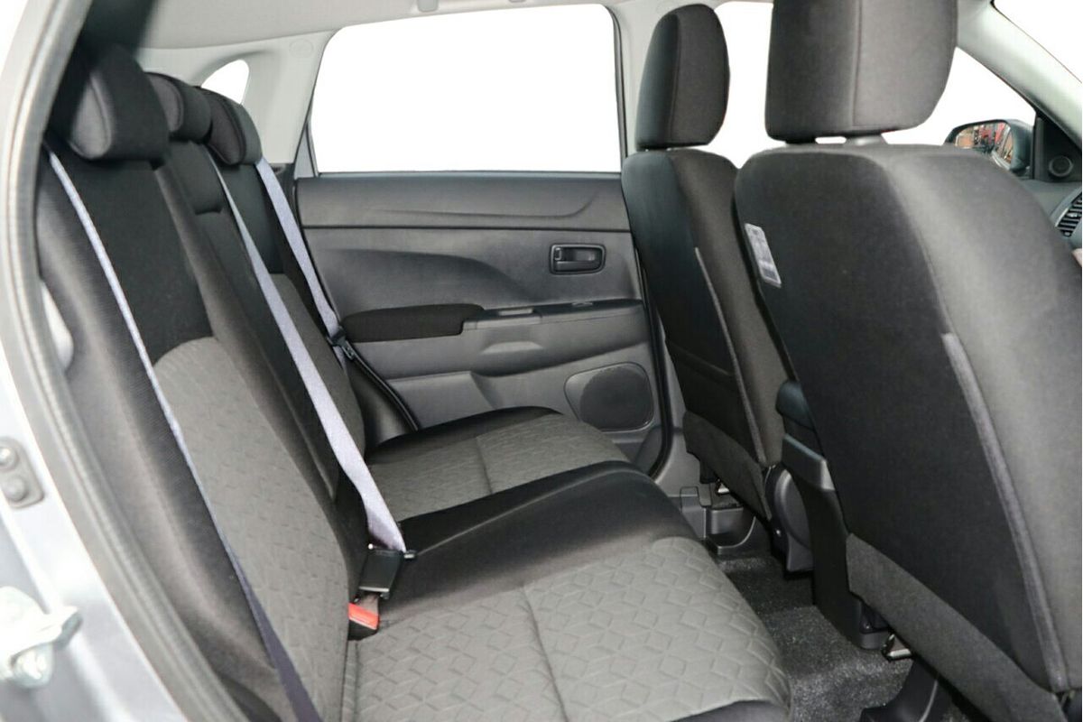 2024 Mitsubishi ASX ES XD