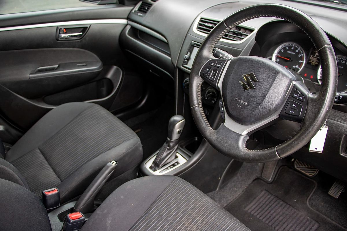 2016 Suzuki Swift GL Navigator FZ