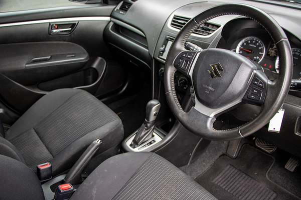 2016 Suzuki Swift GL Navigator FZ
