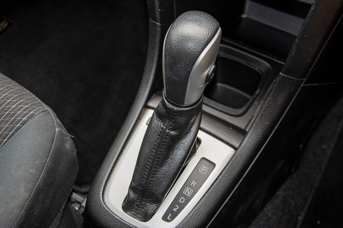 2016 Suzuki Swift GL Navigator FZ
