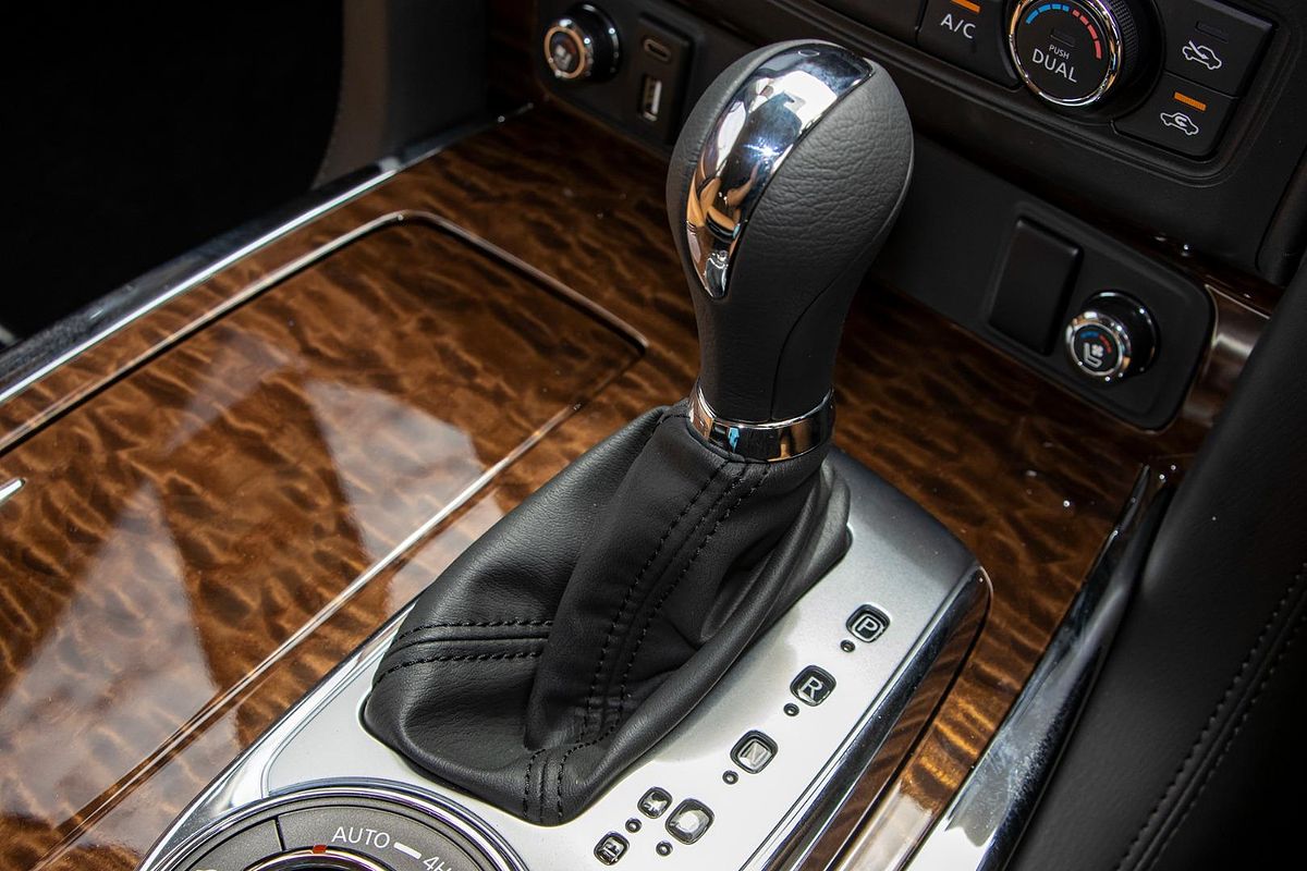 2024 Nissan Patrol Ti-L Y62