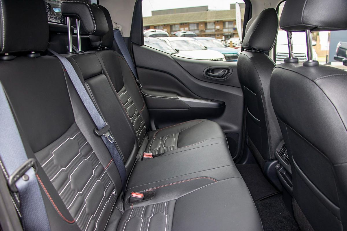 2024 Nissan Navara PRO-4X Warrior D23 4X4