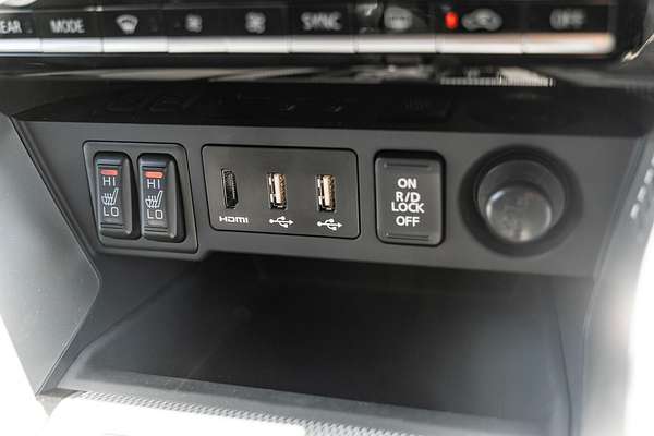2024 Mitsubishi Pajero Sport Exceed QG