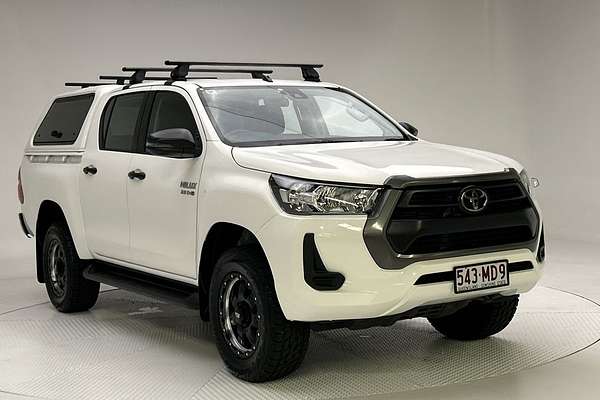 2020 Toyota Hilux SR GUN126R 4X4