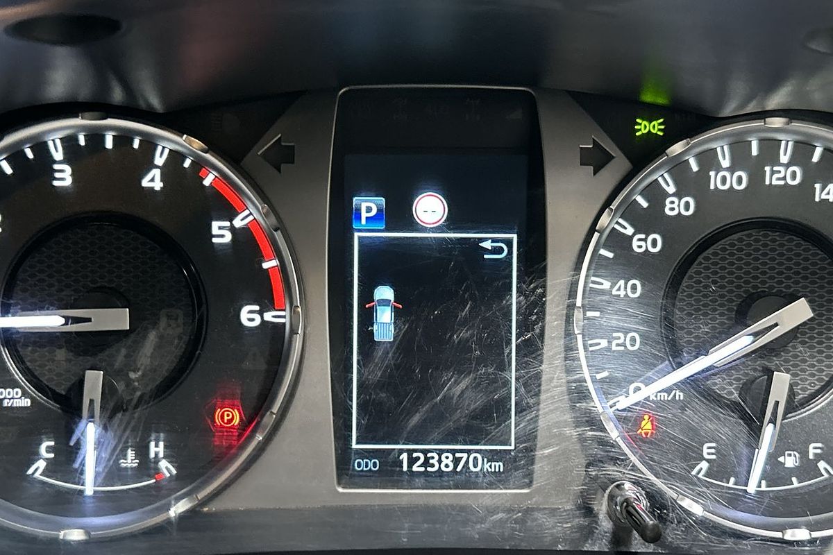 2020 Toyota Hilux SR GUN126R 4X4