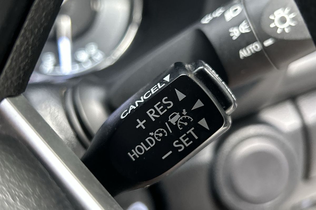 2020 Toyota Hilux SR GUN126R 4X4