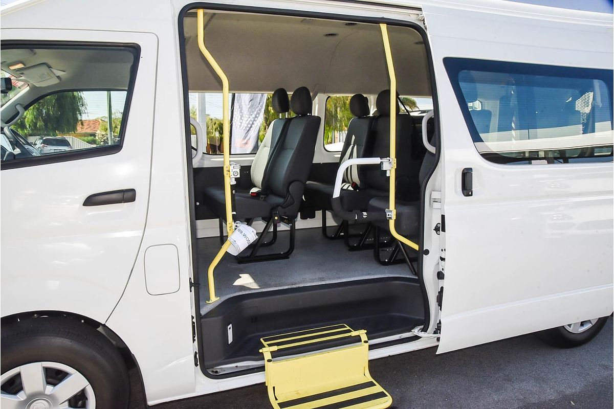 2018 Toyota Hiace Commuter KDH223R