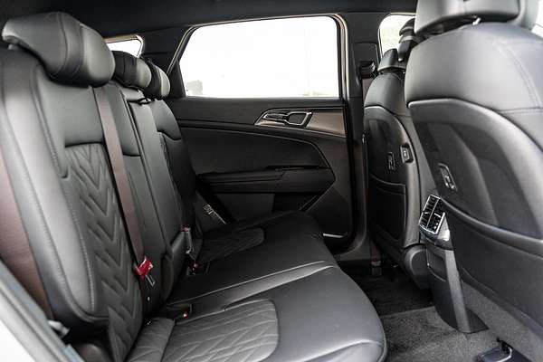 2025 Kia Sportage SX+ NQ5