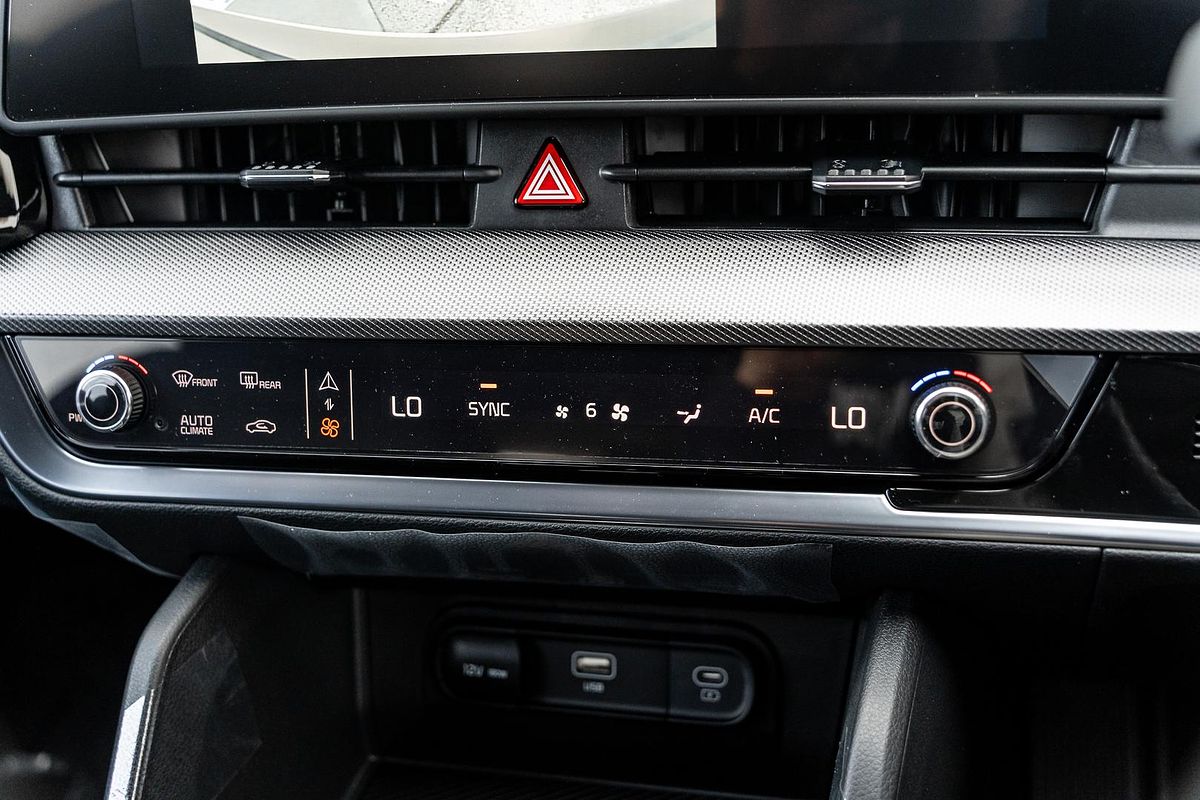 2025 Kia Sportage SX+ NQ5
