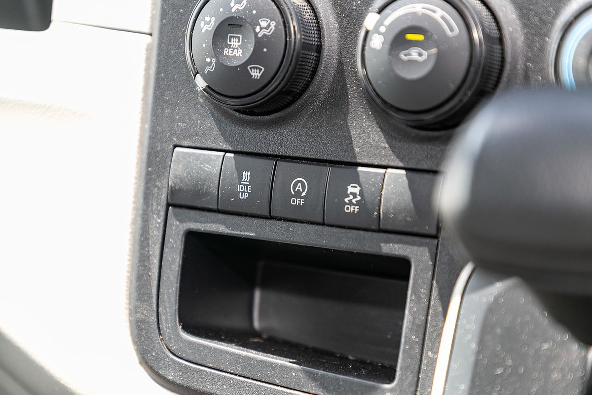 2021 Toyota HiAce