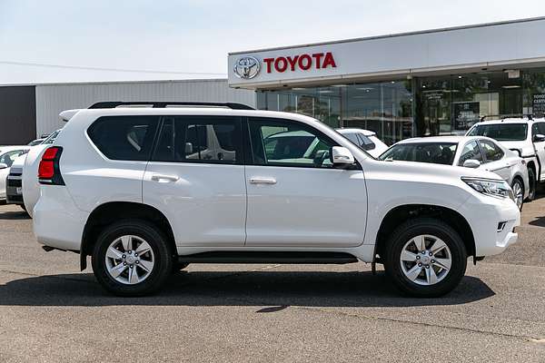 2021 Toyota Landcruiser Prado