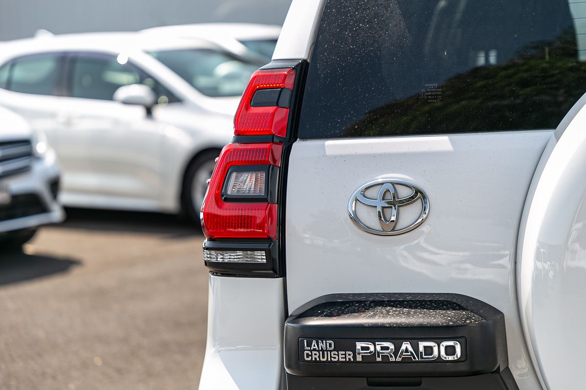2021 Toyota Landcruiser Prado