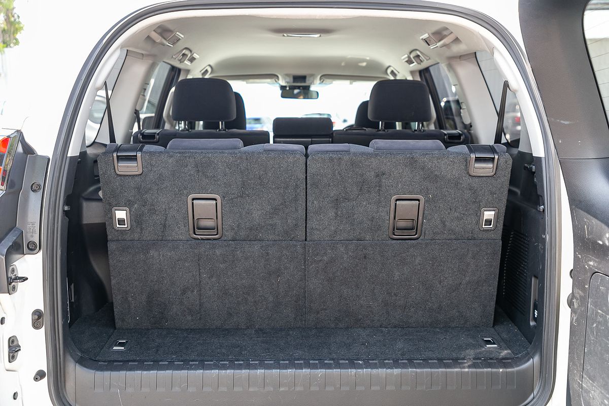 2021 Toyota Landcruiser Prado