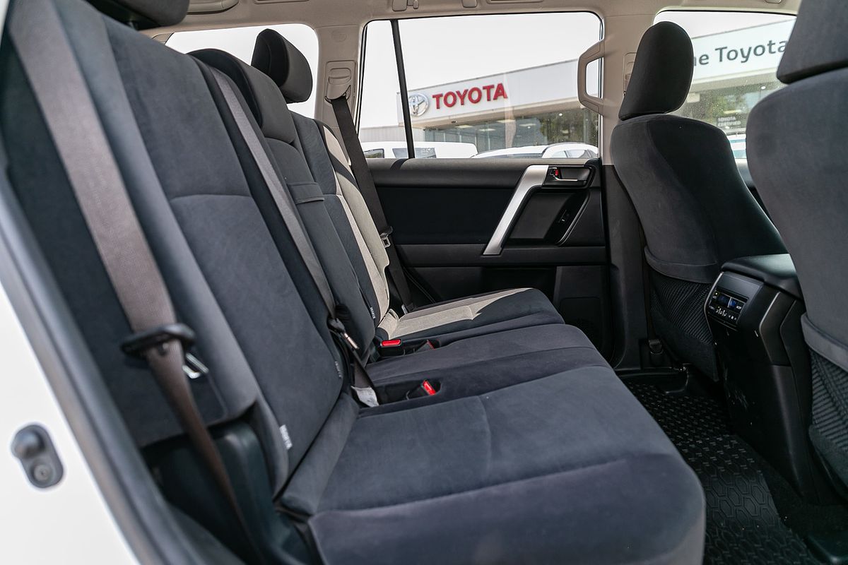 2021 Toyota Landcruiser Prado