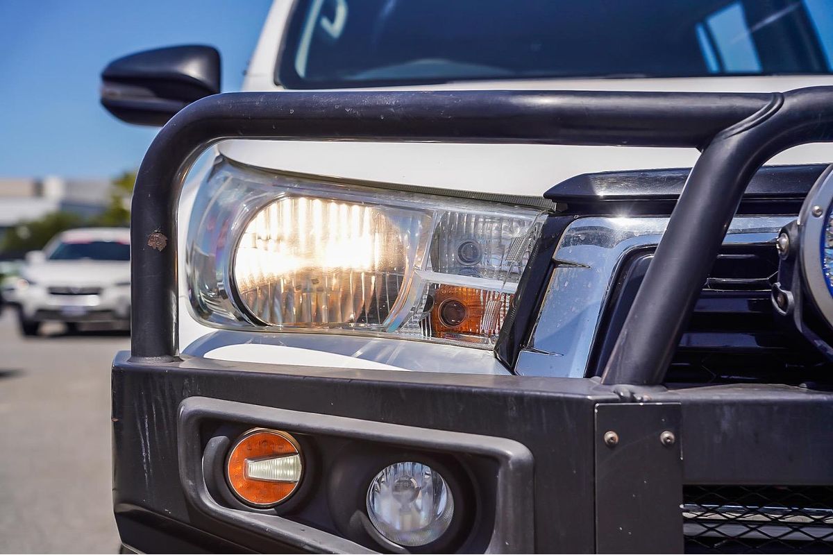 2018 Toyota Hilux SR GUN126R 4X4