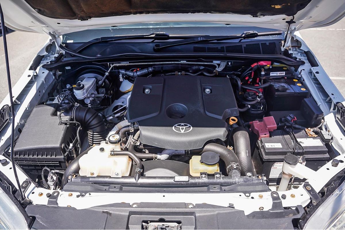2018 Toyota Hilux SR GUN126R 4X4